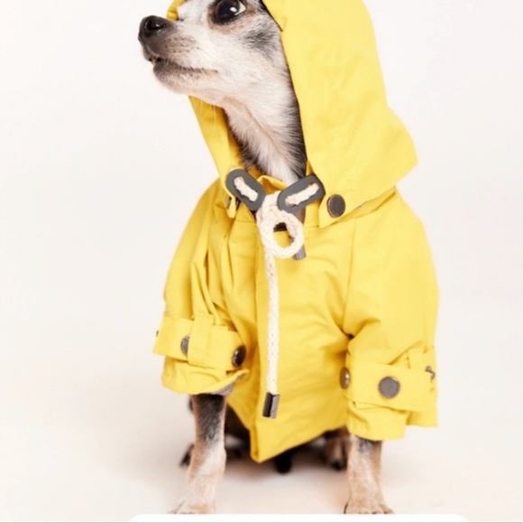 Talon Xs & S Yellow Detachable Hood Raincoat NWT - Picture 2 of 12